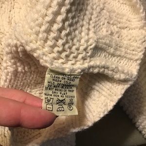 Eddie Bauer Sweaters - Eddie Bauer Chunky Cable Knit Sweater Eddie Bauer Sweaters - Eddie Bauer Chunky Cable Knit Sweater
